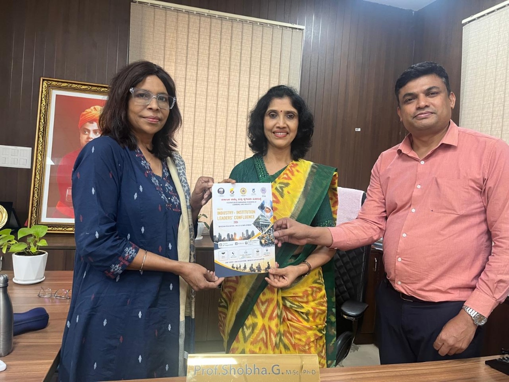 Dr. Rumi Sikdar, member, Skill Development Committee- FKCCI, invited Shobha, Director, Department of Collegiate Education GoK and Dr. Nagesh